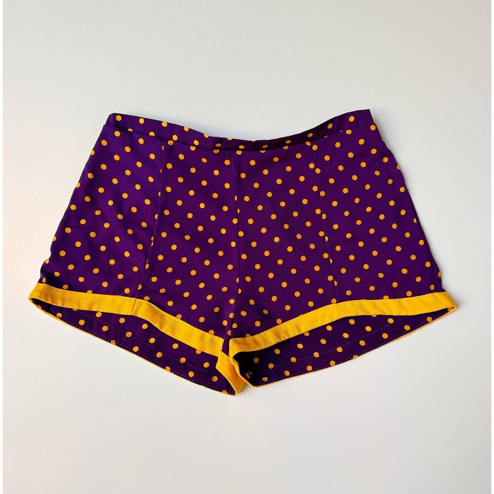 Peach Love California Yellow & Purple Polka Dots High Rise Shorts Women's Small